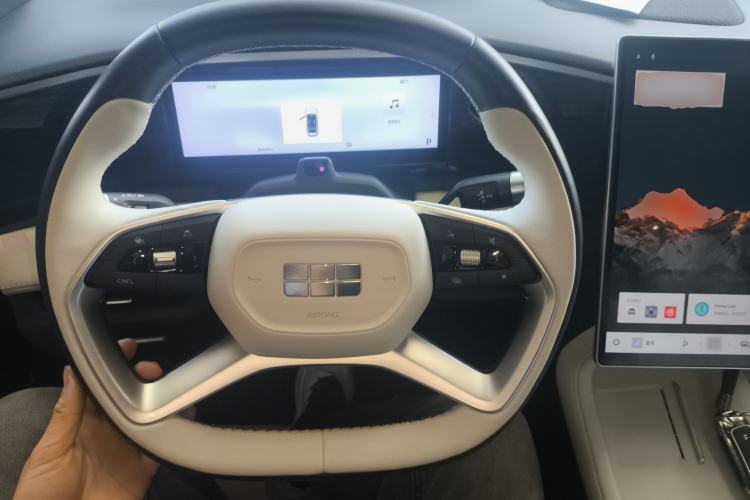 Used Geely Galaxy L7 2023 1.5T 115 km Starship Steering Wheel