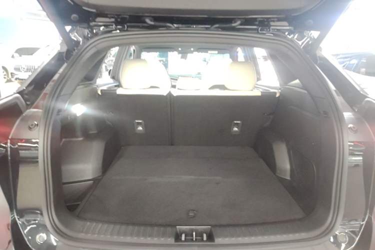 Used Geely Galaxy L7 2023 1.5T 115 km Starship Trunk
