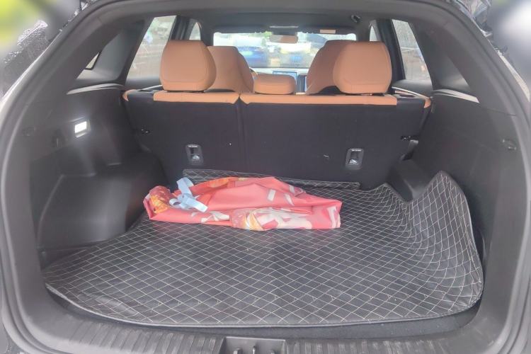 Used Geely Galaxy L7 2023 1.5T 115 km Starship Trunk