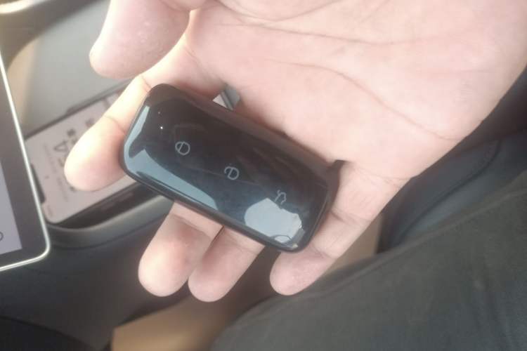 Used Geely Galaxy L7 2023 1.5T 115 km MAX Vehicle Key