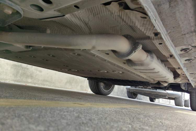 Used Geely Galaxy L7 2023 1.5T 115 km Starship Chassis Front Left