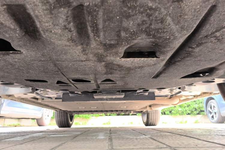 Used Geely Galaxy L7 2023 1.5T 115 km Starship Chassis Front