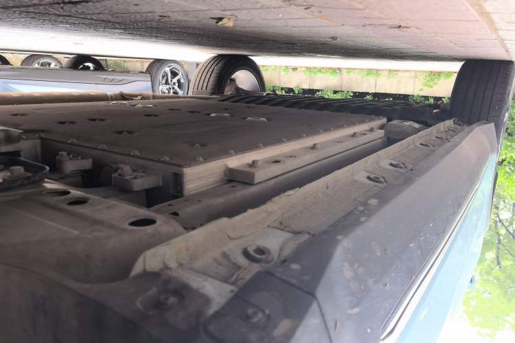 Used Geely Galaxy L7 2023 1.5T 115 km Starship Chassis Front Right