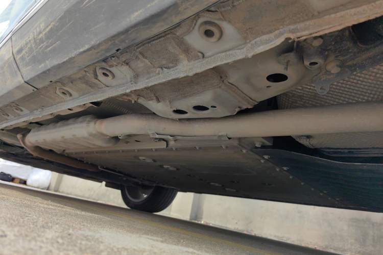 Used Geely Galaxy L7 2023 1.5T 115 km Starship Chassis Rear Left