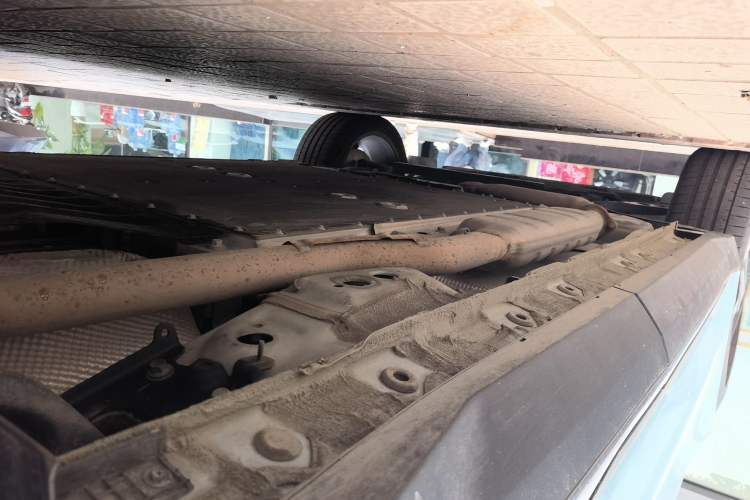 Used Geely Galaxy L7 2023 1.5T 115 km Starship Chassis Rear Left