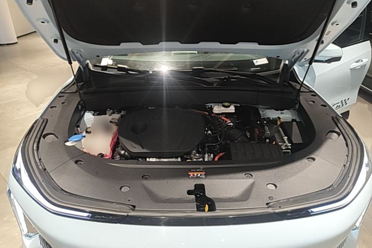 Used Geely Galaxy L7 2023 1.5T 115 km MAX Engine Bay