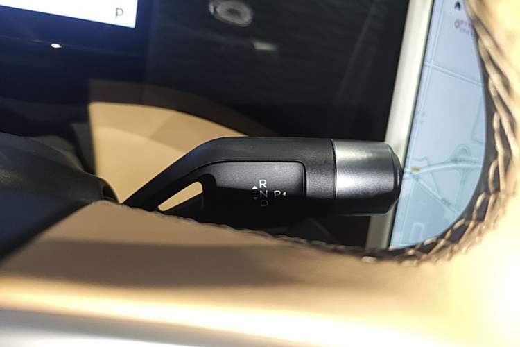 Used Geely Galaxy L7 2023 1.5T 115 km MAX Gear Lever