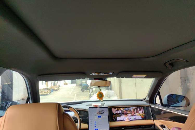 Used Geely Galaxy L7 2023 1.5T 115 km Starship Headliner
