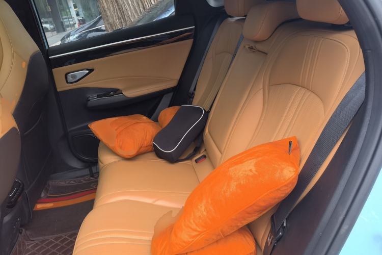 Used Geely Galaxy L7 2023 1.5T 115 km Starship Left Rear Seat