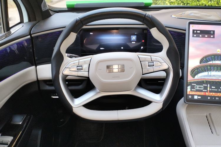 Used Geely Galaxy L7 2023 1.5T 115 km Starship Steering Wheel