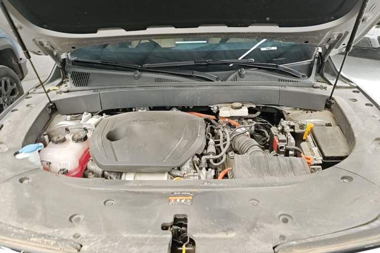 Used Geely Galaxy L7 2023 1.5T 115 km Starship Engine Bay