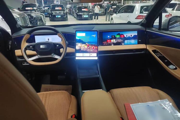 Used Geely Galaxy L7 2023 1.5T 115 km MAX Interior 1
