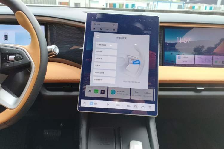 Used Geely Galaxy L7 2023 1.5T 115 km Starship Audio And AC Panel