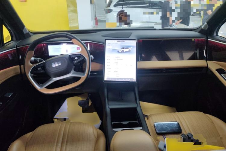 Used Geely Galaxy L7 2023 1.5T 115 km Starship Center Console