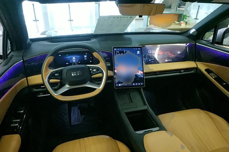 Used Geely Galaxy L7 2023 1.5T 115 km Starship Center Console