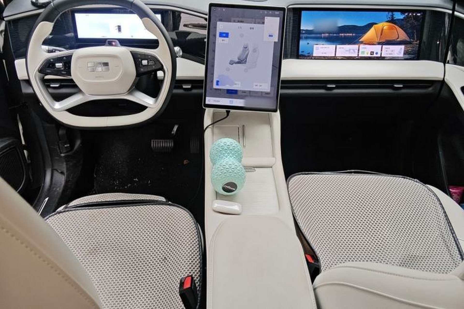 Used Geely Galaxy L7 2023 1.5T 115 km Starship Center Console