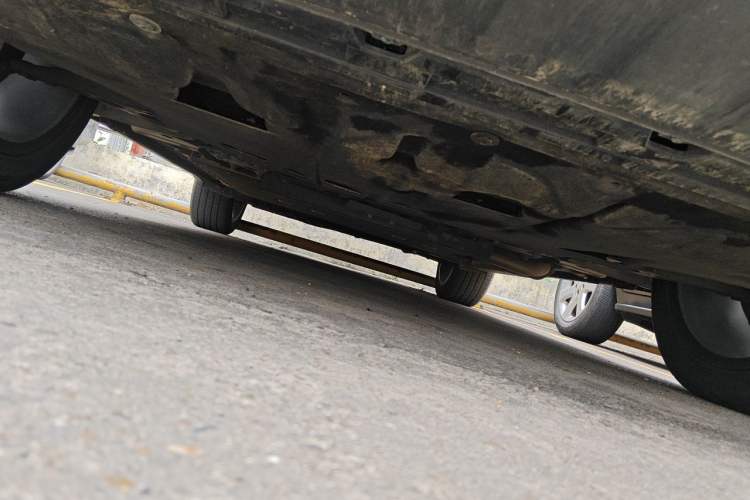 Used Geely Galaxy L7 2023 1.5T 115 km Starship Chassis Front