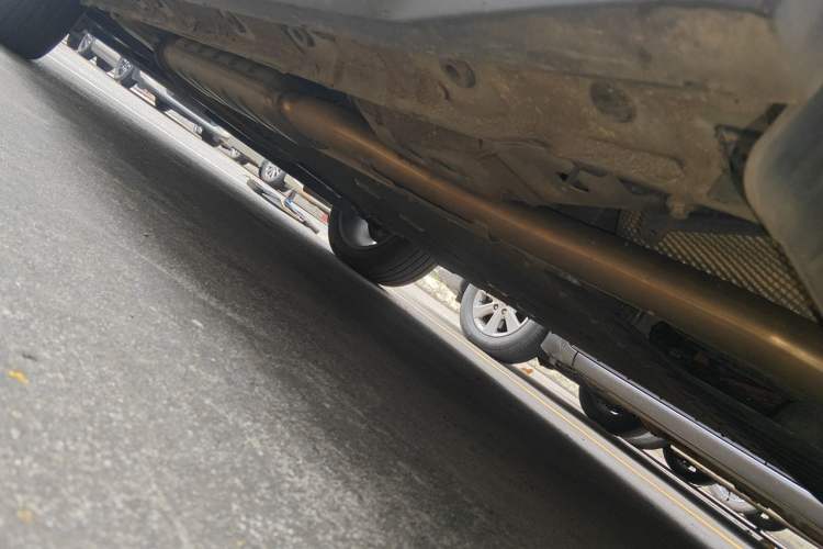Used Geely Galaxy L7 2023 1.5T 115 km Starship Chassis Rear Left