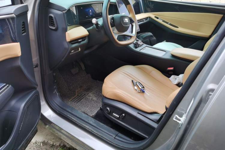 Used Geely Galaxy L7 2023 1.5T 115 km MAX Driver Seat