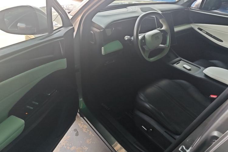 Used Geely Galaxy L7 2023 1.5T 115 km MAX Driver Seat