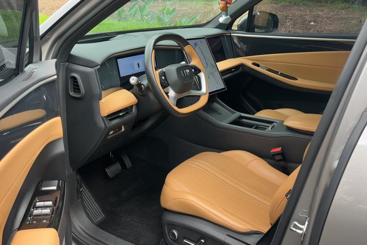 Used Geely Galaxy L7 2023 1.5T 115 km Starship Driver Seat