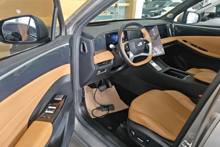 Used Geely Galaxy L7 2023 1.5T 115 km Starship Driver Seat