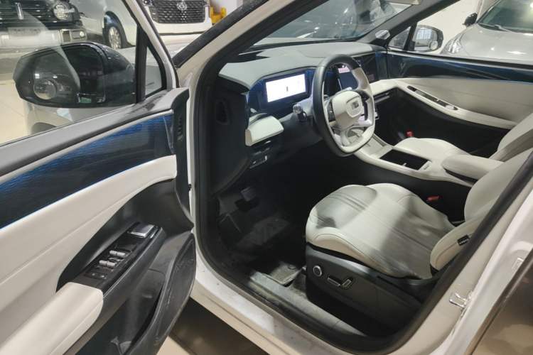 Used Geely Galaxy L7 2023 1.5T 115 km Starship Driver Seat