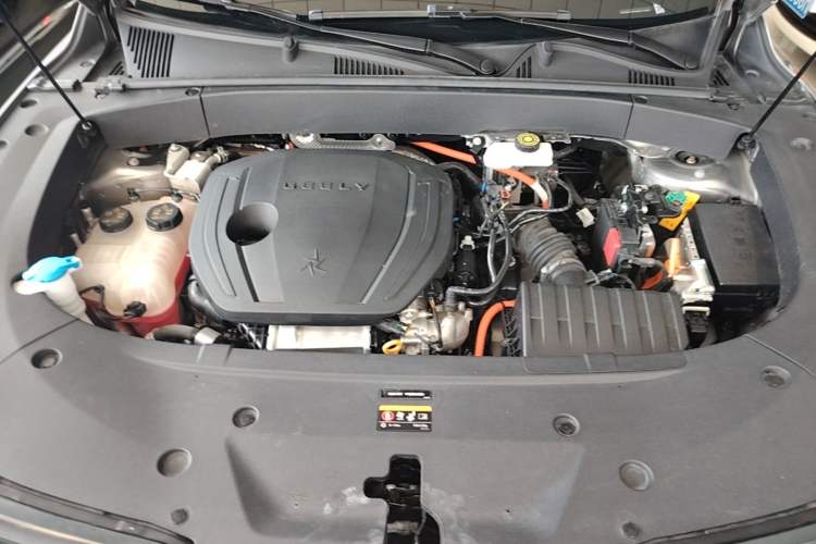 Used Geely Galaxy L7 2023 1.5T 115 km Starship Engine Bay
