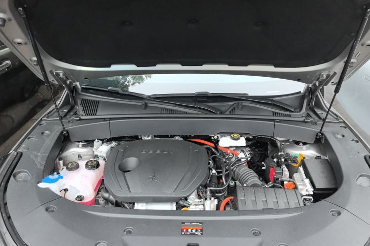Used Geely Galaxy L7 2023 1.5T 115 km Starship Engine Bay
