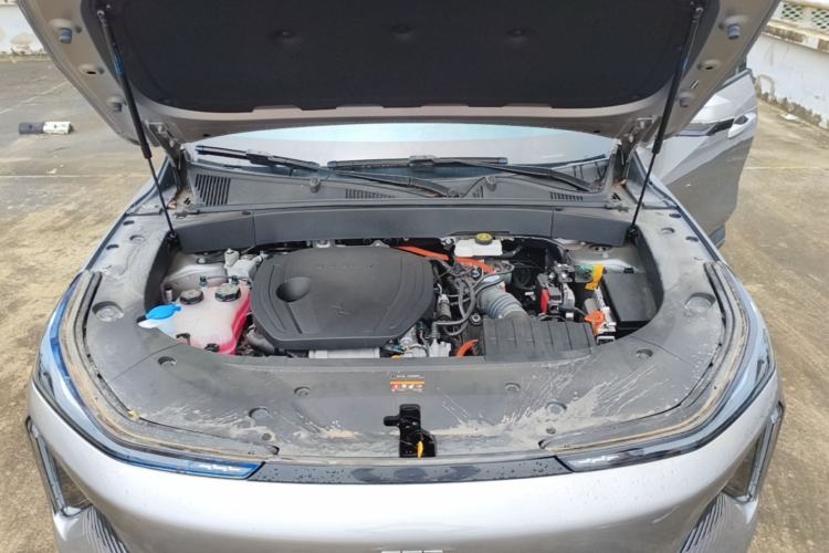 Used Geely Galaxy L7 2023 1.5T 115 km Starship Engine Bay