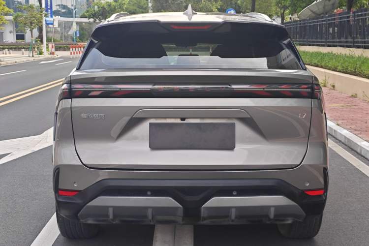 Used Geely Galaxy L7 2023 1.5T 115 km MAX Exterior 7