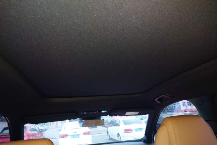 Used Geely Galaxy L7 2023 1.5T 115 km Starship Headliner