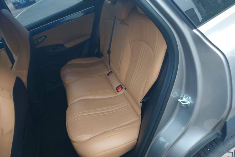 Used Geely Galaxy L7 2023 1.5T 115 km Starship Interior 1