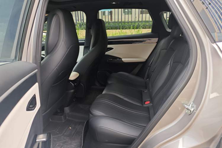 Used Geely Galaxy L7 2023 1.5T 115 km MAX Interior 6
