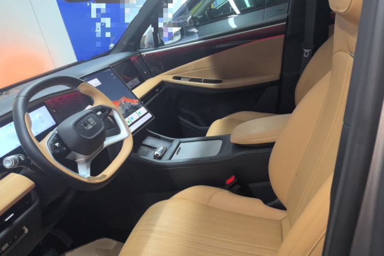 Used Geely Galaxy L7 2023 1.5T 115 km MAX Left Front Seat