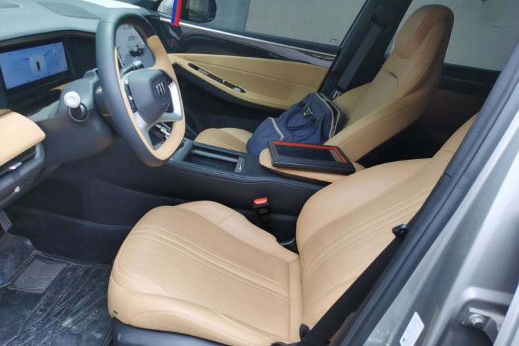 Used Geely Galaxy L7 2023 1.5T 115 km Starship Left Front Seat