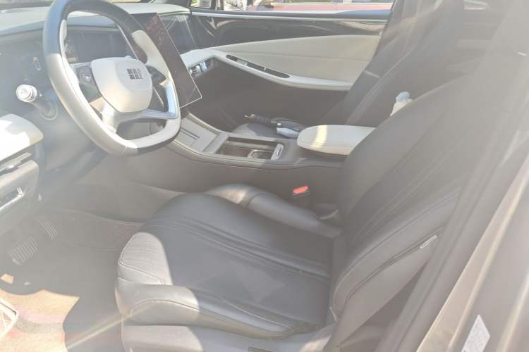 Used Geely Galaxy L7 2023 1.5T 115 km MAX Left Front Seat