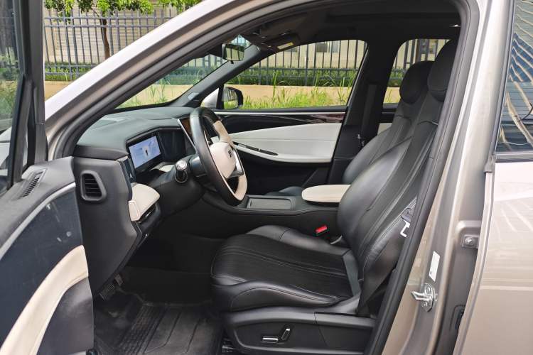 Used Geely Galaxy L7 2023 1.5T 115 km MAX Left Front Seat