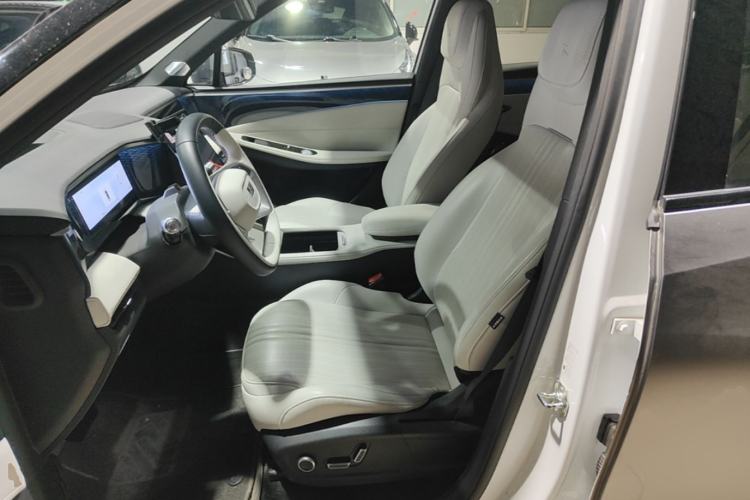 Used Geely Galaxy L7 2023 1.5T 115 km Starship Left Front Seat