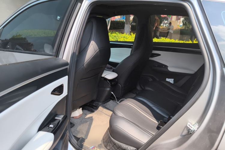Used Geely Galaxy L7 2023 1.5T 115 km PLUS Left Rear Seat