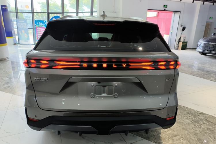 Used Geely Galaxy L7 2023 1.5T 115 km Starship Rear
