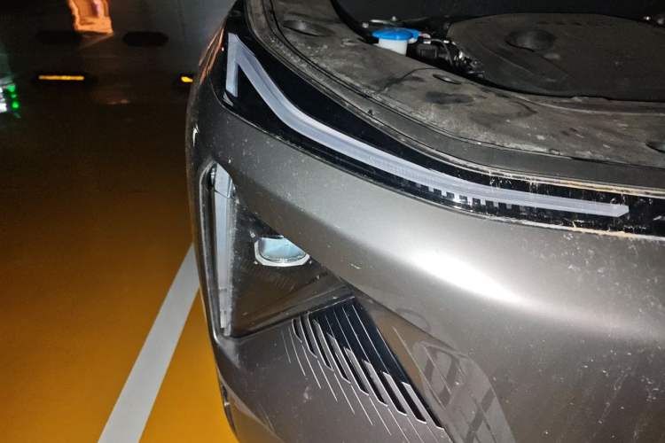 Used Geely Galaxy L7 2023 1.5T 55km PRO Right Front Headlight