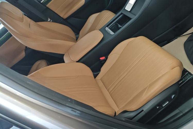 Used Geely Galaxy L7 2023 1.5T 115 km Starship Right Front Seat
