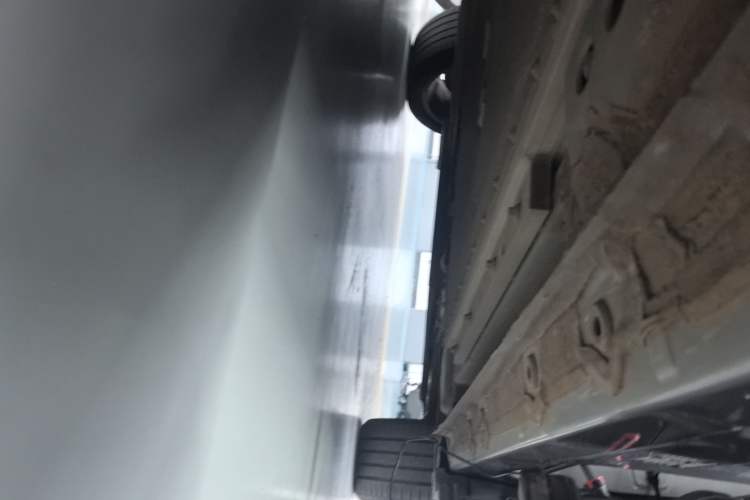 Used Geely Galaxy L7 2023 1.5T 115 km MAX Right Side Sill