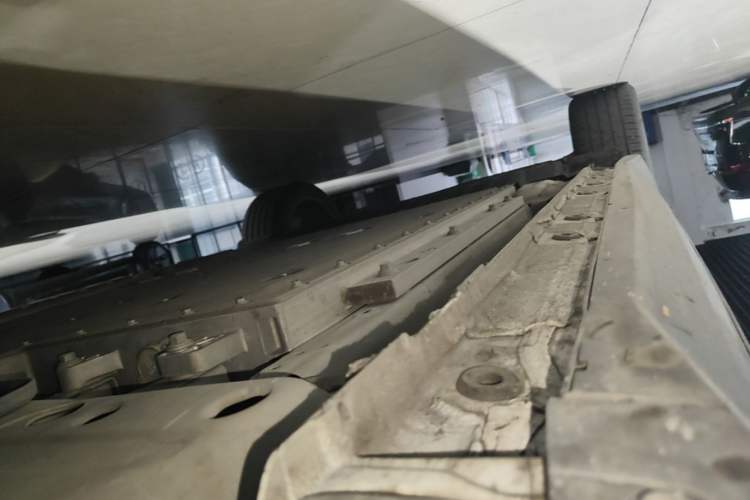 Used Geely Galaxy L7 2023 1.5T 115 km Starship Right Side Sill