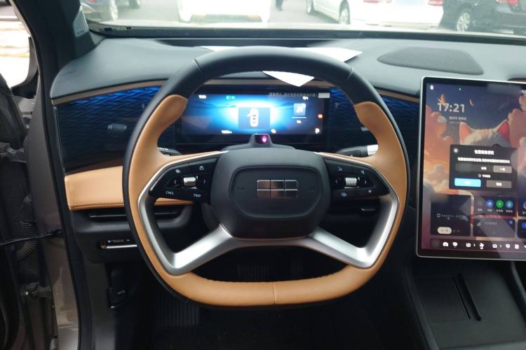 Used Geely Galaxy L7 2023 1.5T 115 km Starship Steering Wheel