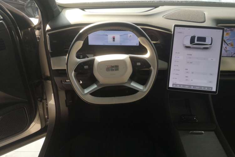 Used Geely Galaxy L7 2023 1.5T 115 km MAX Steering Wheel