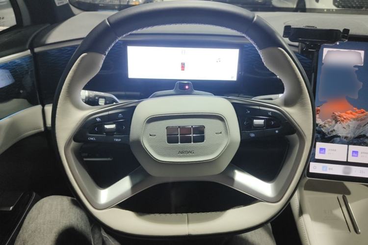 Used Geely Galaxy L7 2023 1.5T 115 km Starship Steering Wheel