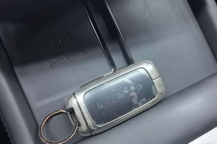 Used Geely Galaxy L7 2023 1.5T 115 km MAX Vehicle Key