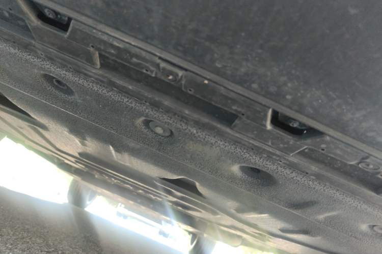 Used Geely Galaxy L7 2023 1.5T 115 km Starship Chassis Front